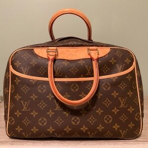 Louis Vuitton Handbag